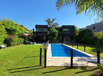 Casa · 350m² · 4 Ambientes · 1 Cochera · Casa en Alq. Temporario en Santa Maria de Tigre, Rincón de Milberg, Tigre