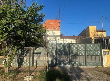 Casa · 111m² · 4 Ambientes · Casa en Quebrada de Las Rosas de Dos Dorm.