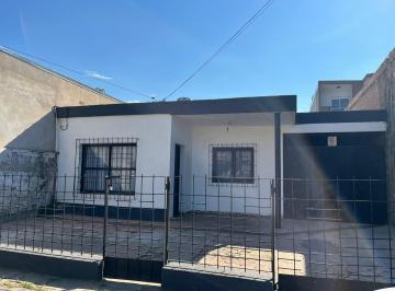Casa de 3 ambientes, Resistencia · Se Alquila Casa Muy Buena Ubicacion