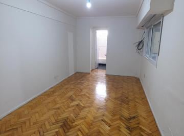 Departamento · 40m² · 2 Ambientes · Exc 2 Ambientes con Conex Lavarropas - Ubicacion Inmejorable