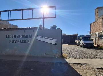 Terreno · 220m² · 3 Ambientes · 7 Cocheras · Terreno Comercial en San Martin Al 4100