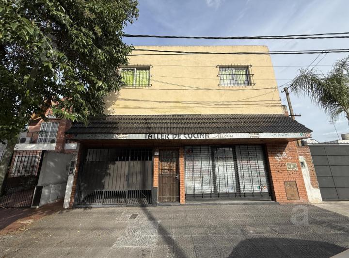 Local comercial · 25m² · 2 Dormitorios