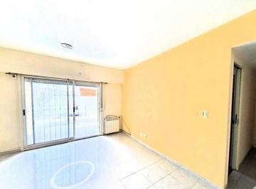 Departamento · 45m² · 2 Ambientes · Excelente Semi Piso 57 m Totales