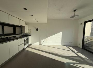 Departamento · 34m² · 2 Ambientes · Alquiler Depto 2 Amb con Balcon - Castelar