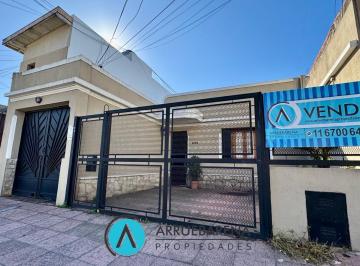 Terreno · 100m² · Oportunidad de Inversión – Lote Ideal Para Desarrollo – Lanús Este