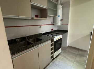 Departamento de 2 ambientes, Lomas de Zamora · Piaggio 400 Casi Colombres