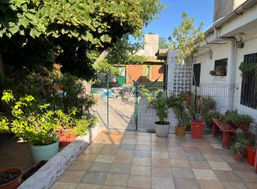 Departamento en Alquiler de 3 ambientes  · Maipu Centro Dueño Antisismico Amoblado Alquilo P/90 Días