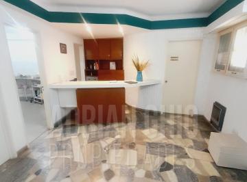 Local comercial de 5 ambientes, La Plata · Venta de Consultorio Profesional en 14 E/ 62 y 63, de La Plata.