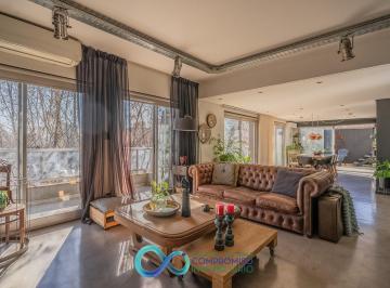 Departamento · 135m² · 3 Ambientes · 2 Cocheras · Venta Depto 3 Amb Frente Apto Crédito C/doble Cochera. Versalles