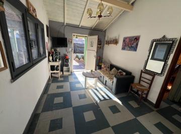 PH · 84m² · 4 Ambientes · 1 Cochera · Venta PH de 4 Ambientes en Villa Dominico