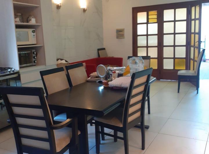 PH · 130m² · 6 Ambientes · 2 Cocheras