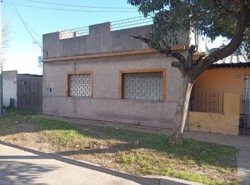 PH · 70m² · 3 Ambientes · 2 Cocheras · Alquiler PH 3 Ambientes con Cochera Villa Tesei
