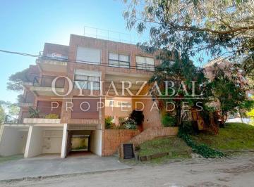 Departamento · 65m² · 3 Ambientes · 1 Cochera · Departamento en Venta