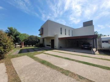 Casa de 10 ambientes, Córdoba · Venta Casa Valle Escondido