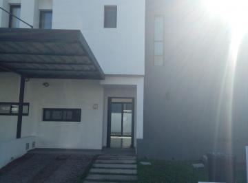 Casa de 5 ambientes, Córdoba · Duplex en Miradores de Manantiales