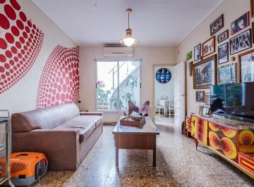 Casa · 70m² · 5 Ambientes · Venta - Casa de Pasillo 3 Dorm.. Centro, Rosario.