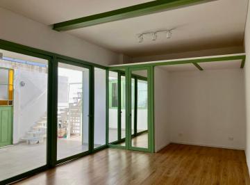 Departamento · 50m² · 1 Ambiente · Venta - Departamento Interno Reciclado con Patio y Terraza. España y Hospitales, Rosario.