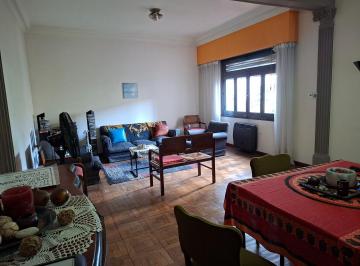 PH · 117m² · 3 Ambientes · Miralo. PH 5 Ambientes Hab y Baño Servicio, Terraza Balcón