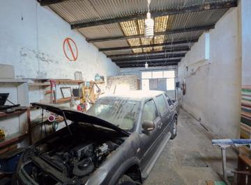 Bodega-Galpón · 320m² · Venta Galpon y Casa de 4 Dorm. en Maroñas