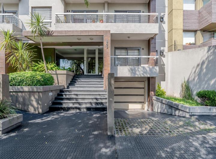 Departamento · 100m² · 4 Ambientes · 1 Cochera