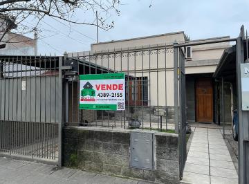 Casa de 4 ambientes, Lomas de Zamora · Excelente Propiedad en Venta Sobre Doyhenard - Llavallol