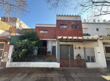 Casa de 3 ambientes, Villa Devoto · Casa en Venta Lote Propio en Villa Devoto.