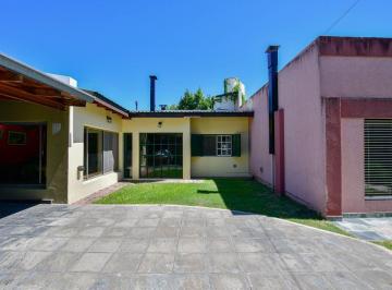Casa · 80m² · 3 Ambientes · 3 Cocheras · Casa en Venta Ringuelet Chalet Parque Garage