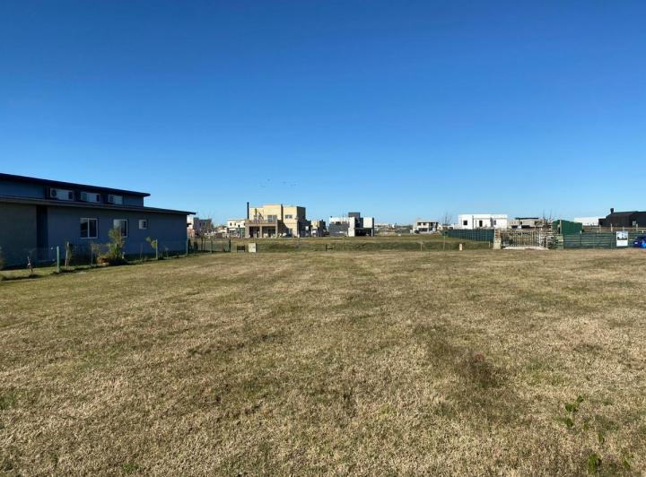 Terreno · 699m²