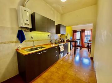 Casa · 125m² · 5 Ambientes · Casa en Venta de Pasillo Única