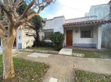 Casa de 4 ambientes, Quilmes · Venta Casa 4 Amb. Quilmes Residencial con Patio, Parrilla y Lavadero