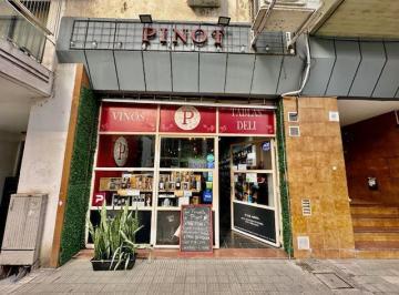 Local comercial · 199m² · 3 Ambientes · Local en Venta Sobre Calle Mendoza Rosario