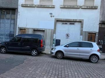 Bodega-Galpón · 620m² · Alquiler Galpón con Oficina Nueva Pompeya 650 m²