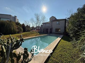 Casa · 170m² · 5 Ambientes · 2 Cocheras · Casa en Venta en Saint Matthew´s, Pilar, G. B. a. Zona Norte