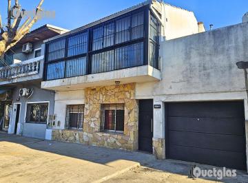 PH de 4 ambientes, Avellaneda · Venta PH de 4 Ambientes, con Garaje, Patio y Quincho con Parrilla Apto Credito