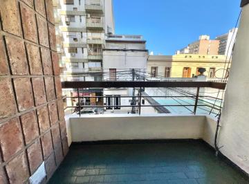 Departamento · 51m² · 3 Ambientes · Venta - Departamento de 2 Dorm. en Barrio Martin, Rosario