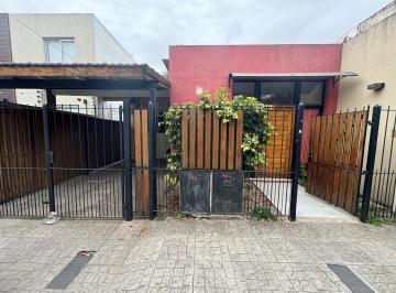 PH · 70m² · 3 Ambientes · 1 Cochera · Casa Tipo P. H. 3 Ambientes - Ituzaingó Sur