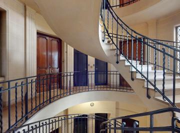 Departamento · 153m² · Venta - Departamento de Categoría en Recoleta - Petit Estrugamou