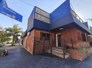 PH · 150m² · 3 Ambientes · 1 Cochera · Casa en PH en Ramos Mejia (Ideal Comercial)