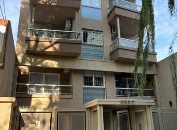 Departamento de 2 ambientes, Villa del Parque · Departamento 2 Ambientes con Balcon Al Frente