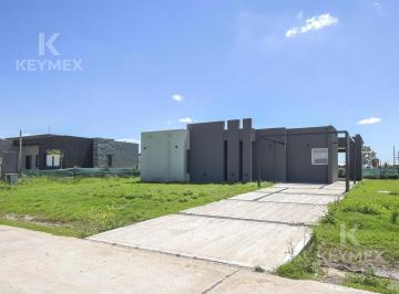 Casa · 131m² · 5 Ambientes · 2 Cocheras · Canning - La Magdalena - Venta - Casa - Una Planta - 4 Amb - a Estrenar