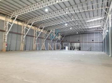 Bodega-Galpón · 2330m² · Excelente Galpón en Alquiler en Parque Industrial Tigre, Muy Buena Zona y Accesos!