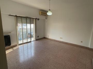 Departamento · 53m² · 3 Ambientes · 1 Cochera · Alquiler Departamento 3 Ambientes Quilmes O.