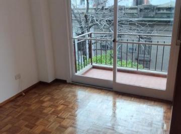 Departamento · 85m² · 5 Ambientes · Dorrego Al 1200 Dpto 2 Dorm. + Comodìn. Balcones. Externon