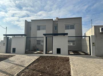 PH · 116m² · 4 Ambientes · 1 Cochera · Duplex 4 Ambientes con Patio y Cochera