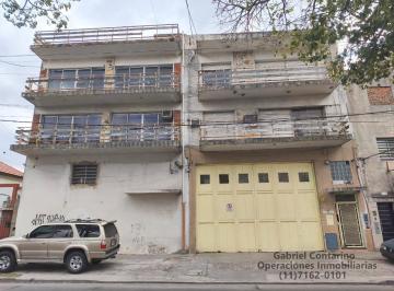 Bodega-Galpón , Avellaneda · Excelente Edificio Industrial. Pb y 2 Pisos Altos. Ent. Camión - Venta