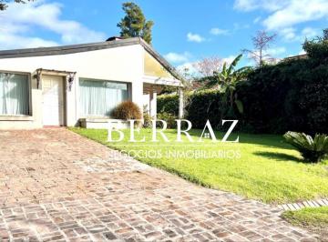 Casa · 173m² · 5 Ambientes · 4 Cocheras · Casa Alquiler 3 Dorm. Barrio Los Lagartos Cc Lote de 550 m² Pilar
