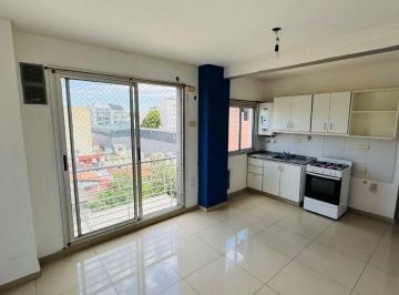 Departamento · 34m² · 2 Ambientes · 1 Cochera · Apto Credito! Venta Depto 2 Amb Cochera Sáenz Peña