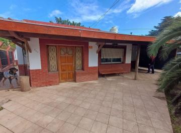 Casa · 190m² · 5 Ambientes · 3 Cocheras · Venta Casa 5 Ambientes Apta Credito Jose C Paz