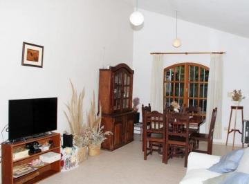 Casa · 129m² · 4 Ambientes · 1 Cochera · Venta Casa 2 Dorm. Los Boulevares Cordoba