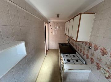 Departamento · 36m² · 2 Ambientes · Departamento con Patio y Terraza Avellaneda Venta